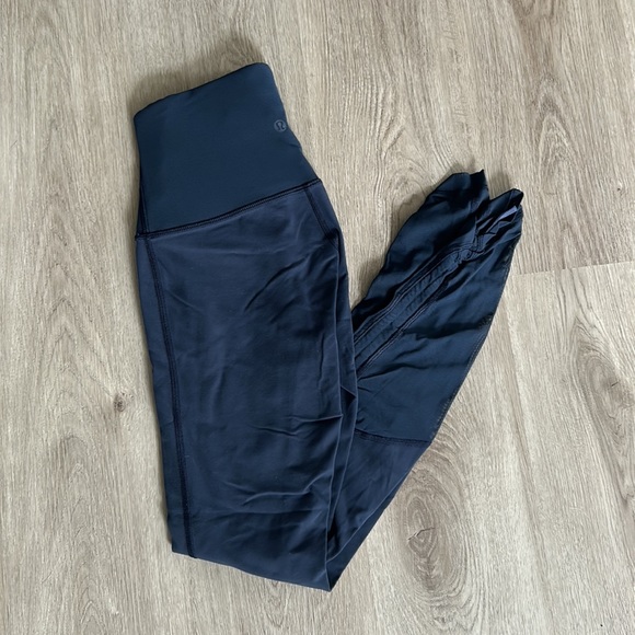 Lululemon leggings - Picture 1 of 6